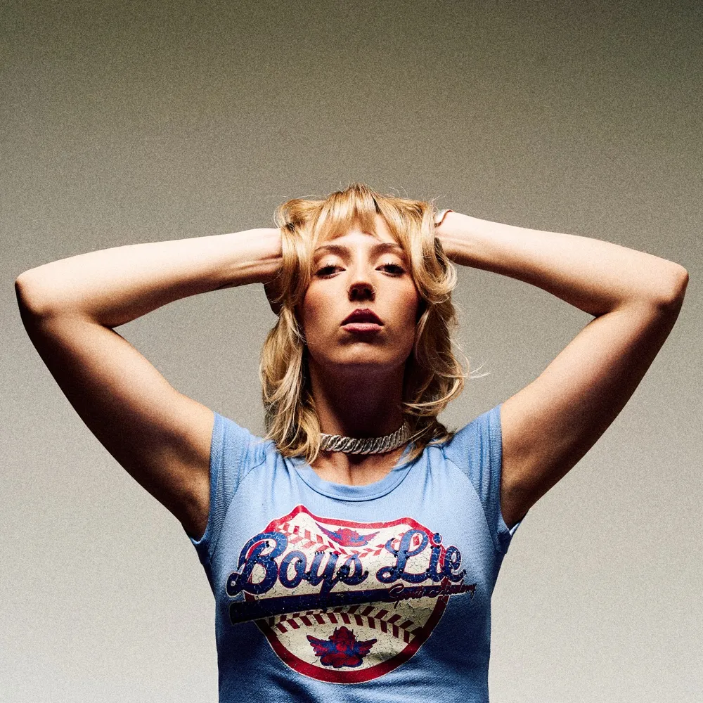 Lotte Gallagher - LUCKY2LOVE cover art